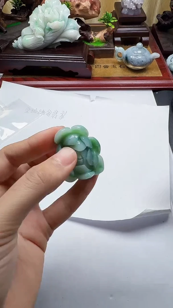 吊坠(不含链)未镶嵌翡翠1