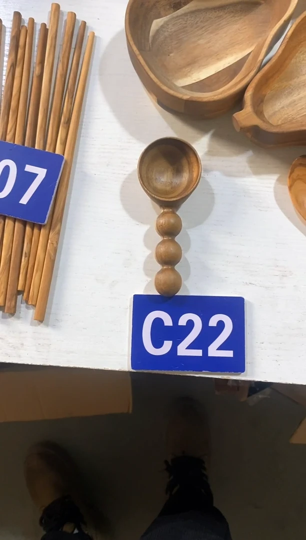 【闪购商品】木2025/2/17  C22