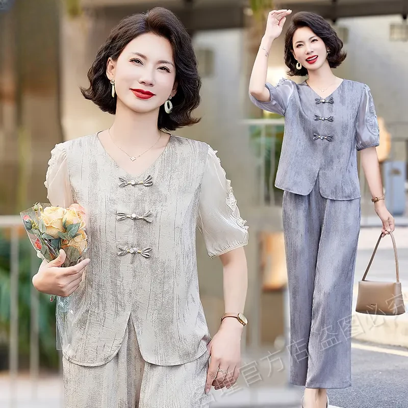 2025年新款中年妈妈春夏装两件套装中老年女上衣洋气大码显瘦减龄