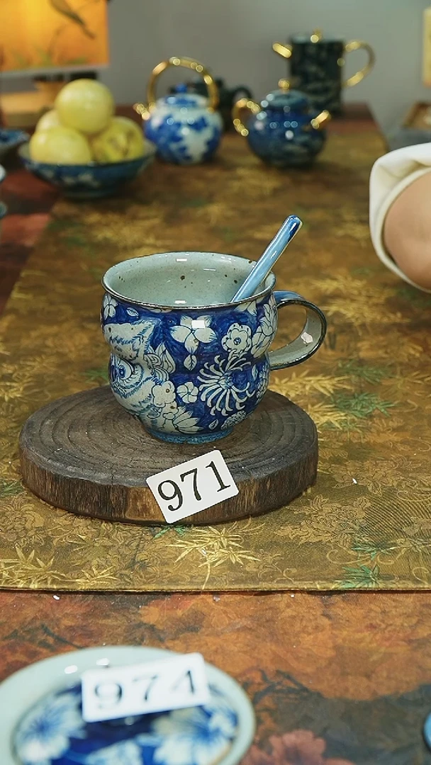 茶碗............971