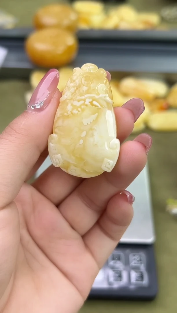 裸石琥珀未镶嵌天然琥珀蜜蜡吊坠