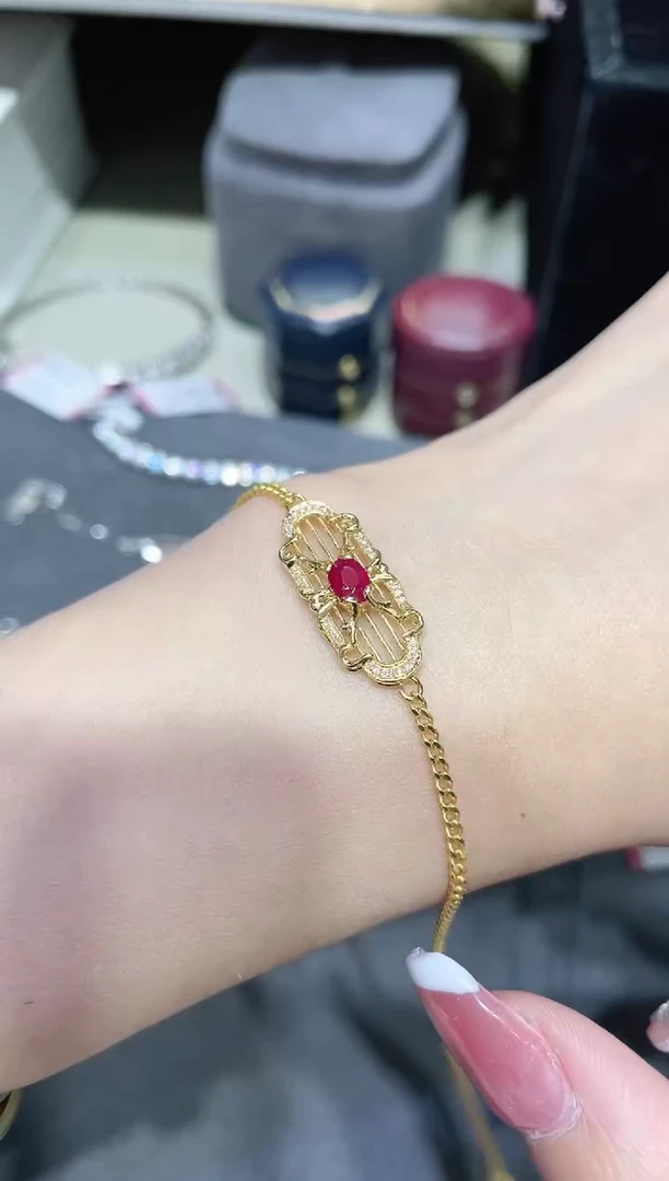 【闪购商品】红宝石手链18K金镶嵌·