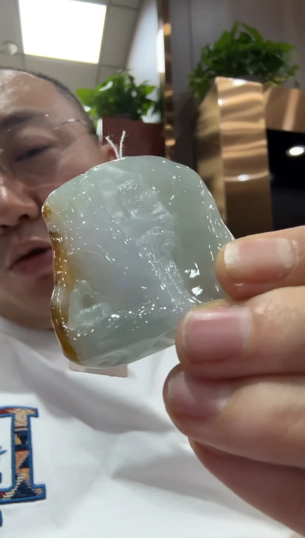 未镶嵌挂件翡翠A货翡翠孤品国雕谢林工