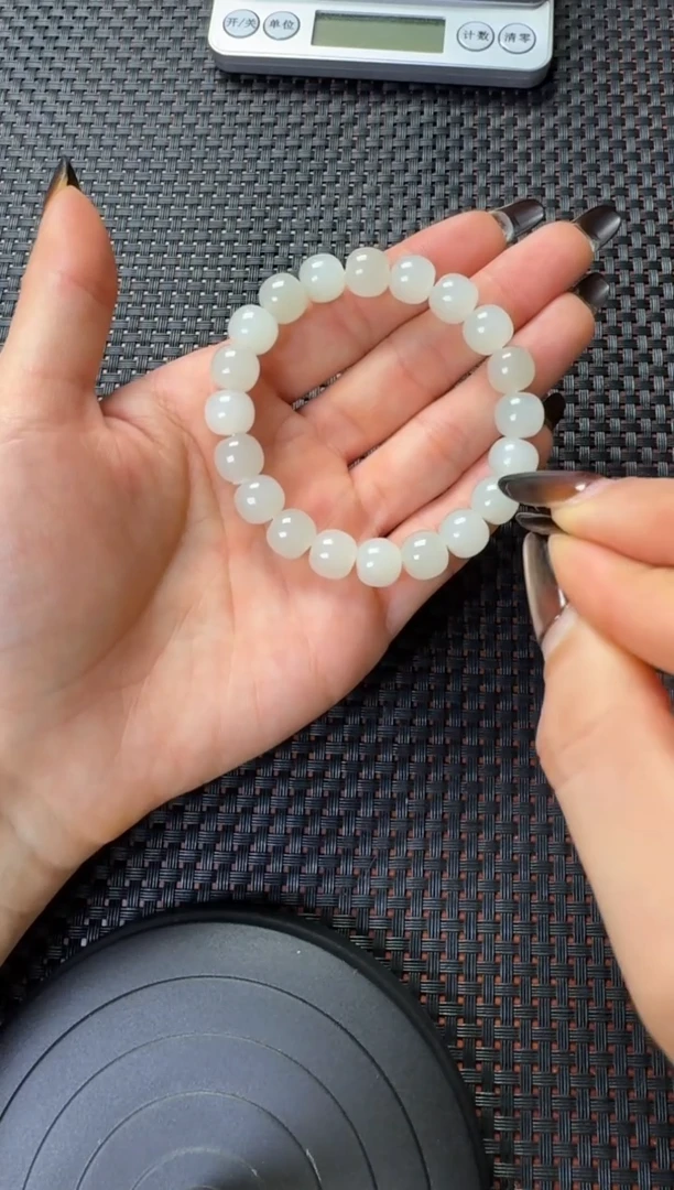 未镶嵌手串和田玉于田料苹果珠卡9*10手串