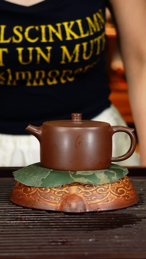 宜兴原矿紫砂壶茶壶宜兴原矿紫砂壶茶壶210C