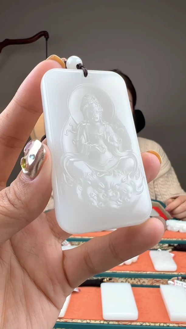 【闪购商品】和田玉颈饰未镶嵌1