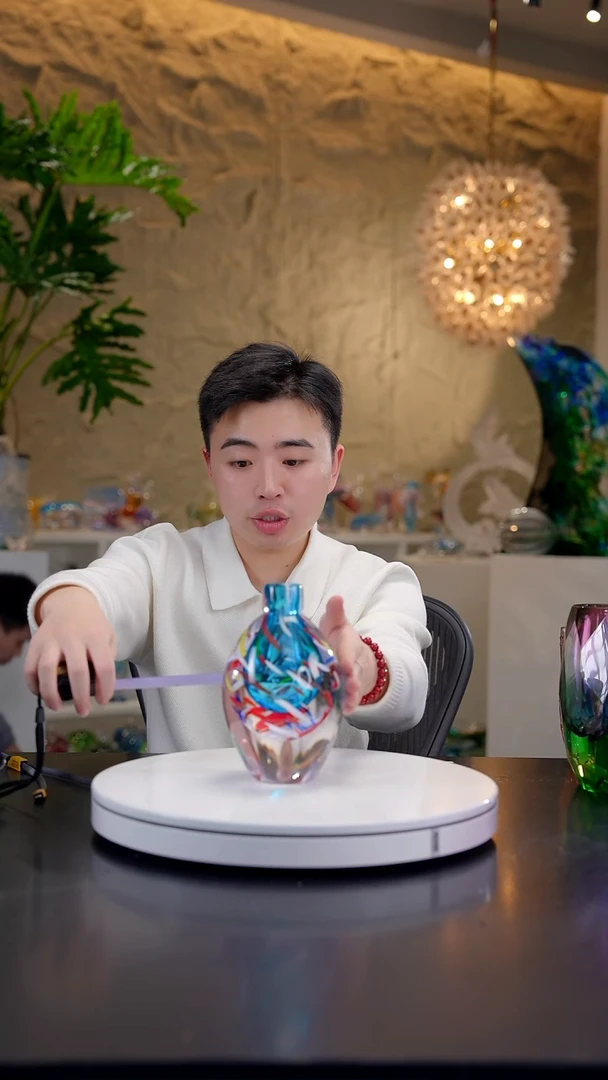 手工艺品琉璃宝石蓝设计款香薰瓶