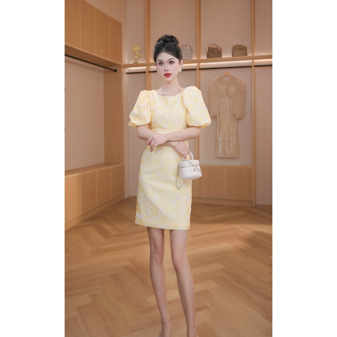 【设计师定制】新款时尚显瘦休闲短款碎花气质连衣裙20583