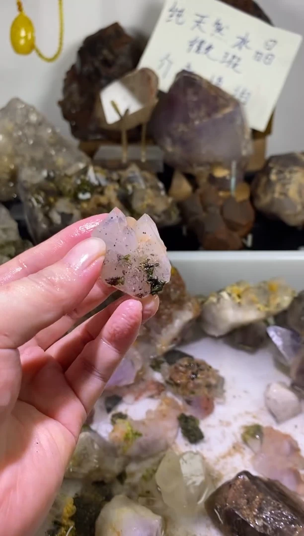 未镶嵌珠宝半成品水晶40号四川超七花园水晶