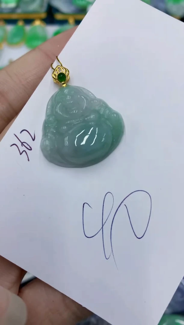 翡翠未镶嵌颈饰1111111111