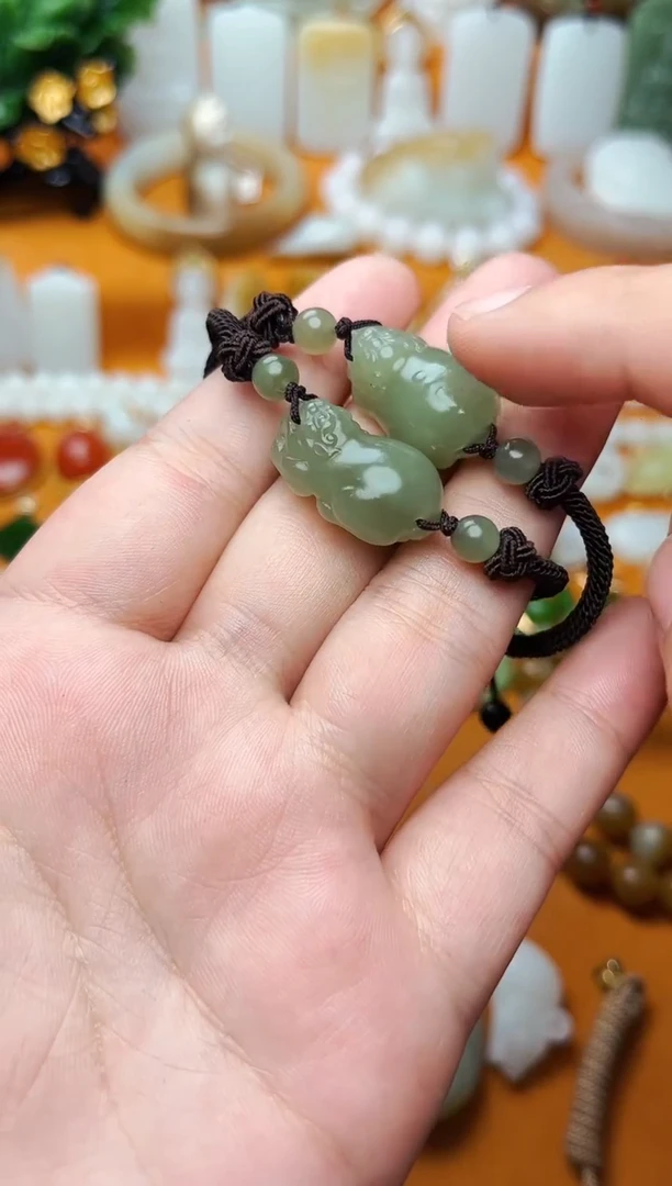 【闪购商品】和田玉手绳未镶嵌貔貅多样性拍一发一