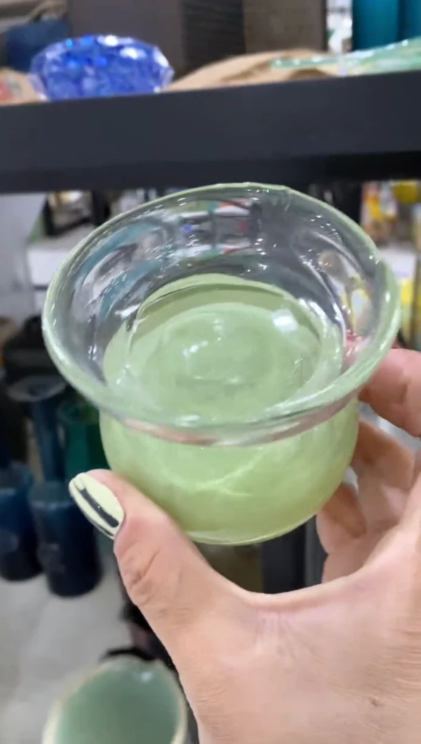 【闪购商品】琉璃慕忆家花瓶微瑕