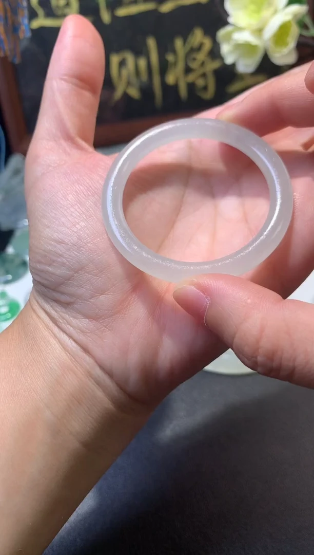 未镶嵌定制翡翠毛货