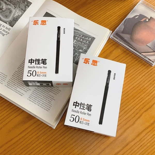 乐思20支笔50支笔芯黑色速干学生磨砂中性笔日用