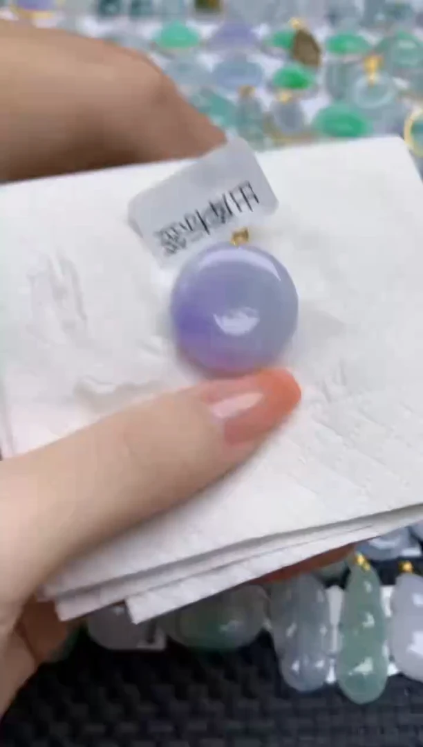 【闪购商品】翡翠颈饰18K金镶嵌天然翡翠A货