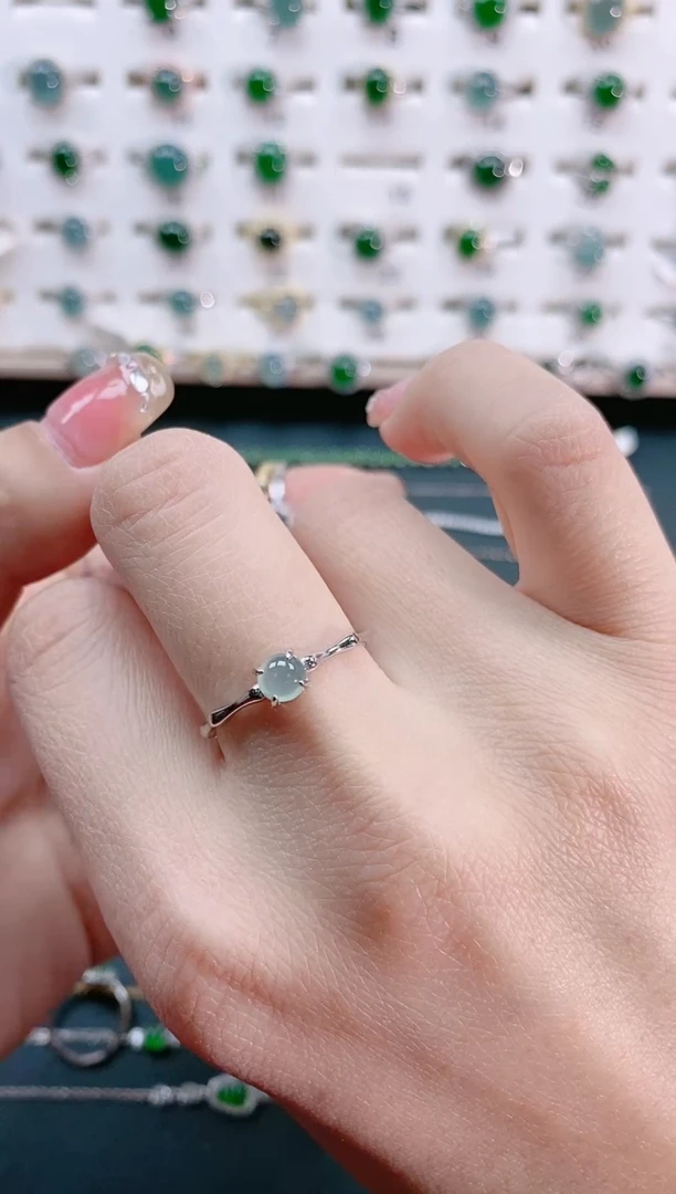 【闪购商品】翡翠戒指银S925镶嵌天然翡翠