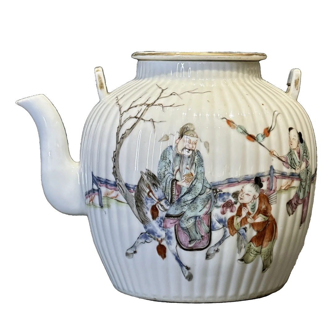 25019803y粉彩人物故事茶壶