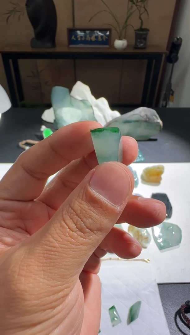 未镶嵌定制翡翠缅甸A货翡翠