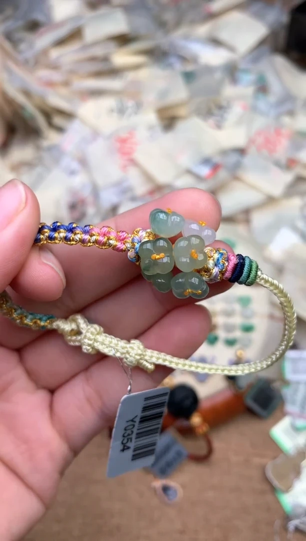 未镶嵌挂件翡翠一