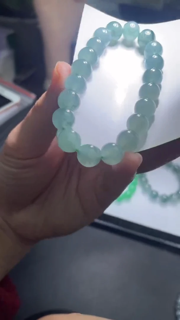 【闪购商品】翡翠手串未镶嵌翡翠