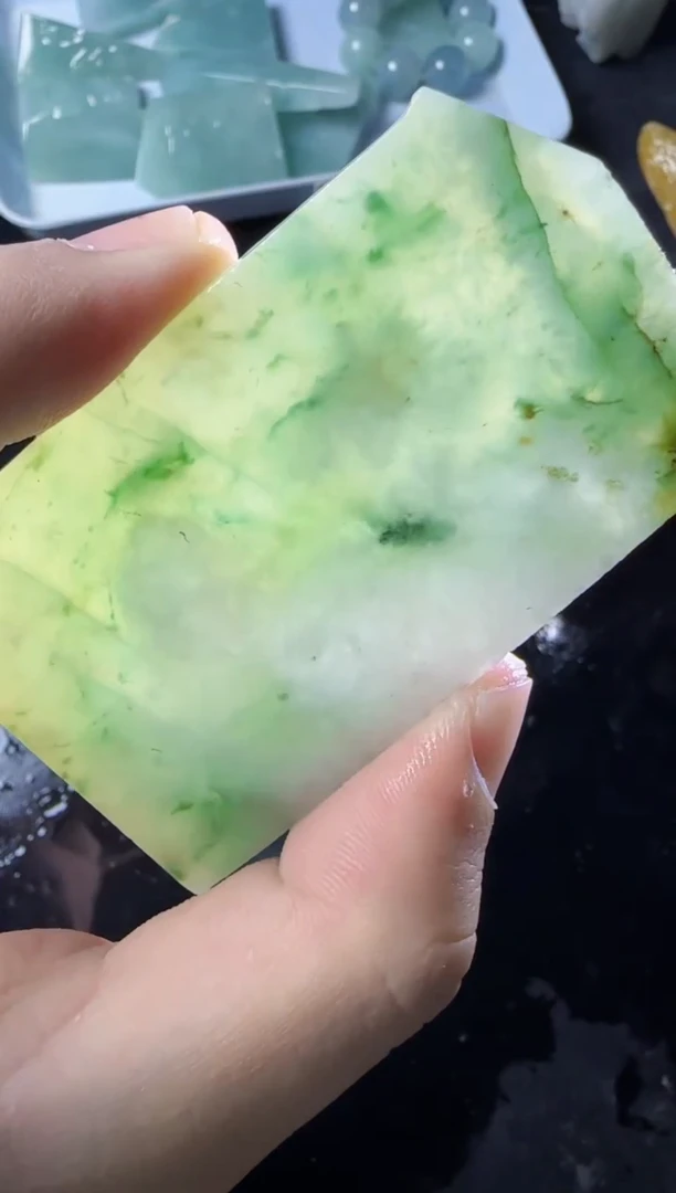 【闪购商品】翡翠颈饰未镶嵌214翡翠