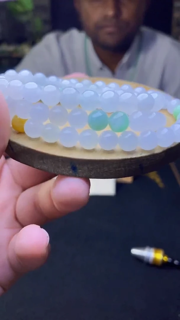 定制翡翠未镶嵌天然缅甸A货翡翠，多样性发货，拍一发一