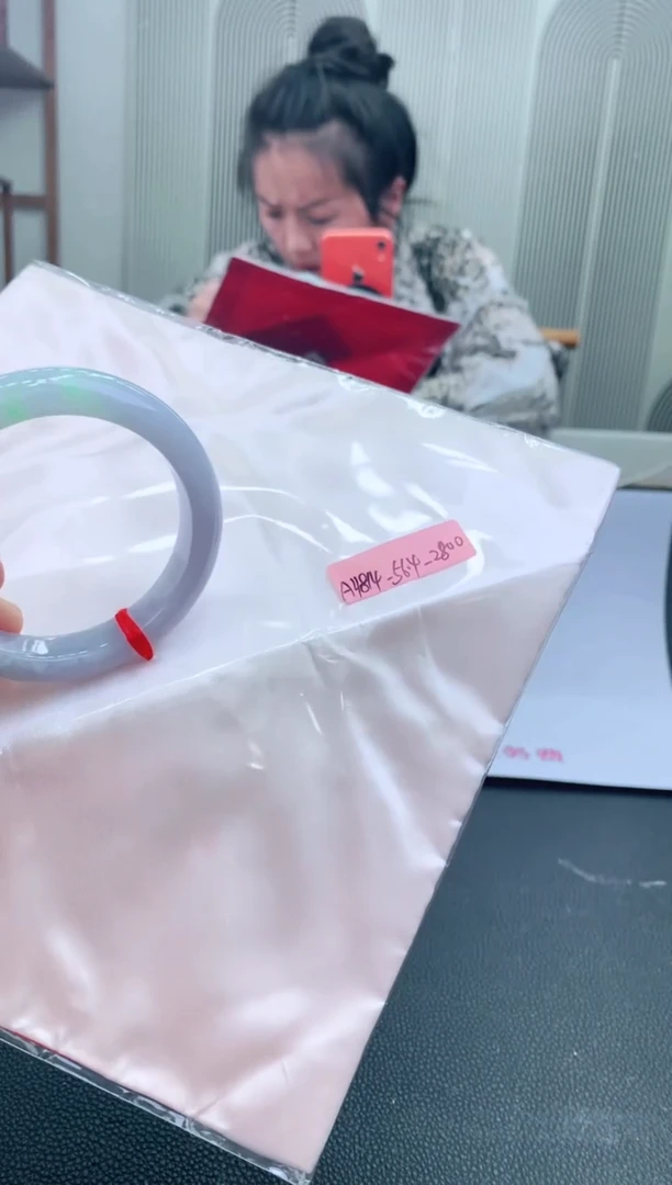 未镶嵌手镯翡翠56