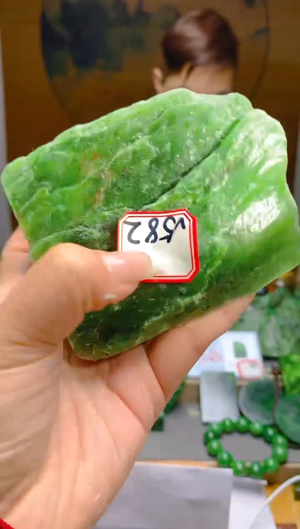 【闪购商品】和田玉（碧玉）珠宝半成品未镶嵌1