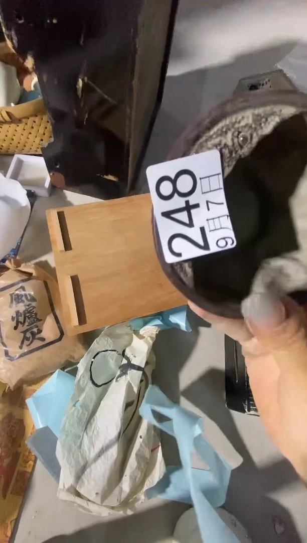 瓷片卓****r11111111111