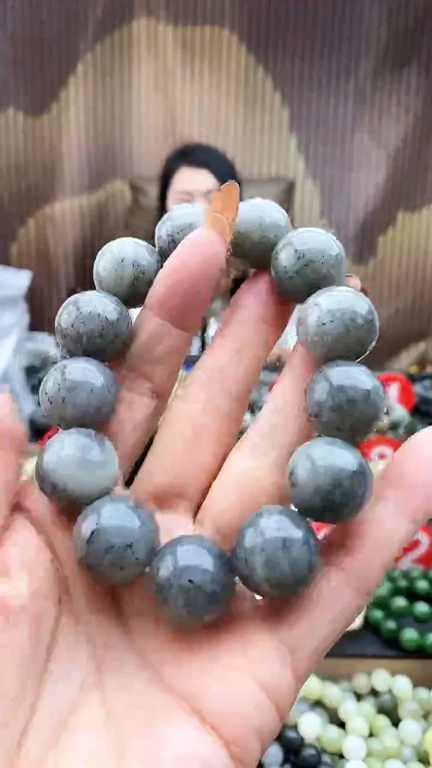 未镶嵌手串和田玉点墨青花18有包容