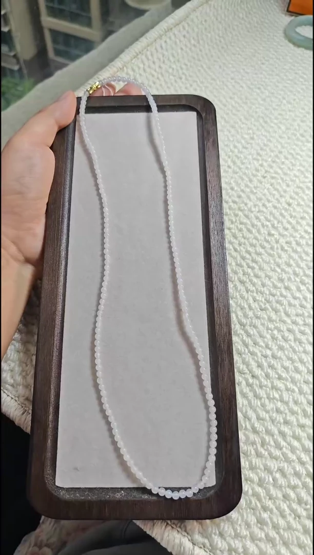 翡翠未镶嵌颈饰翡翠颈饰未镶嵌