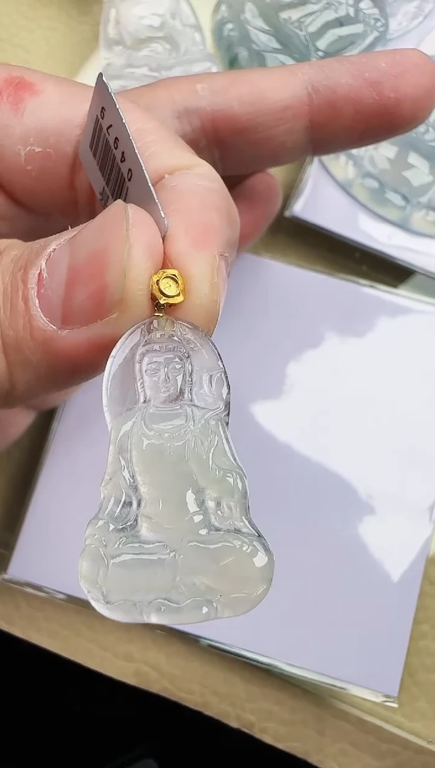 颈饰18K金镶嵌翡翠翡翠缅甸翡翠a货