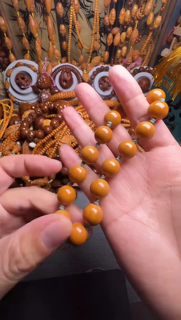 手串橄榄核猴头光珠一个