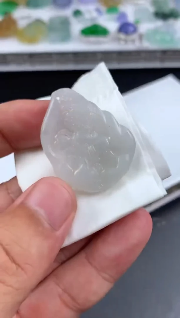 【闪购商品】定制翡翠未镶嵌翡翠