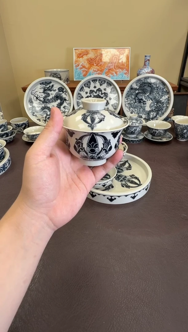 二号釉金刚杵元宝盖碗