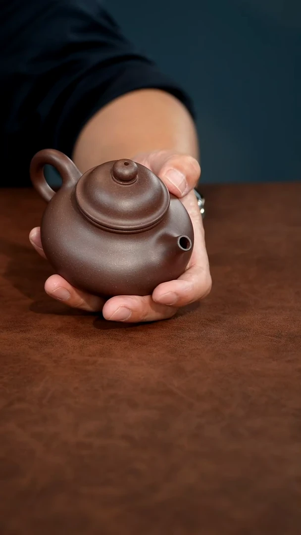 茶壶紫砂上*微瑕容天