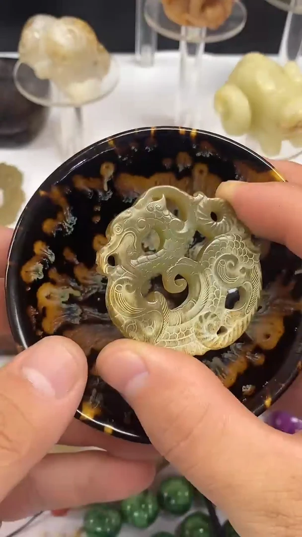 瓷片瓷器fdgfdhgfreee