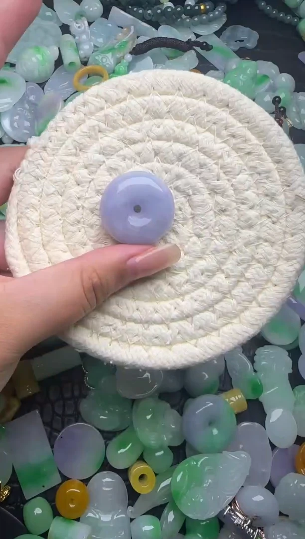翡翠未镶嵌颈饰天然缅甸翡翠吊坠