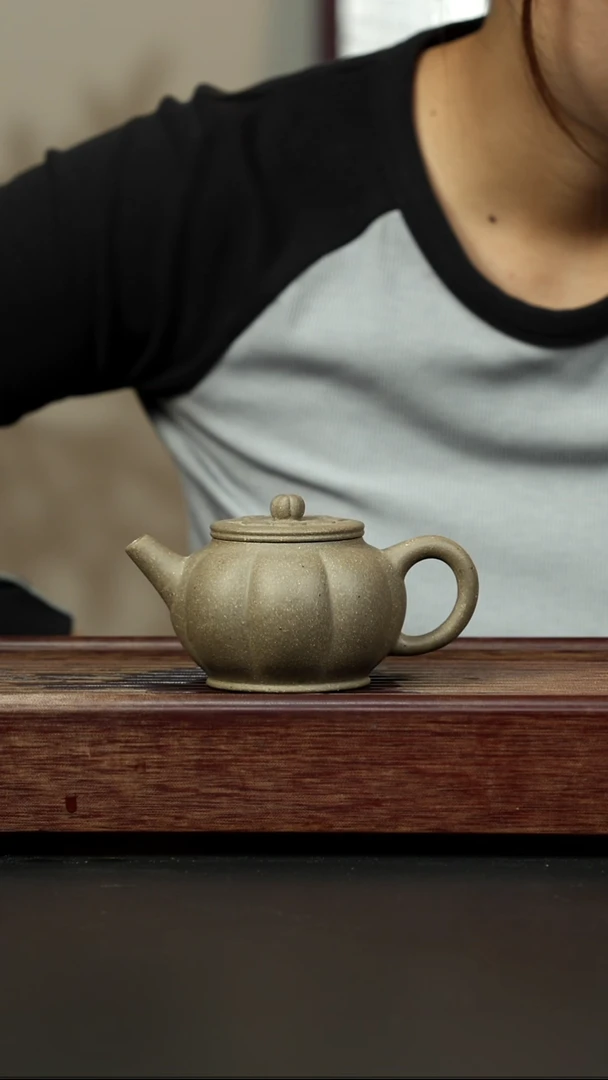 紫砂茶壶岩中泥三拼 灯笼壶 青色