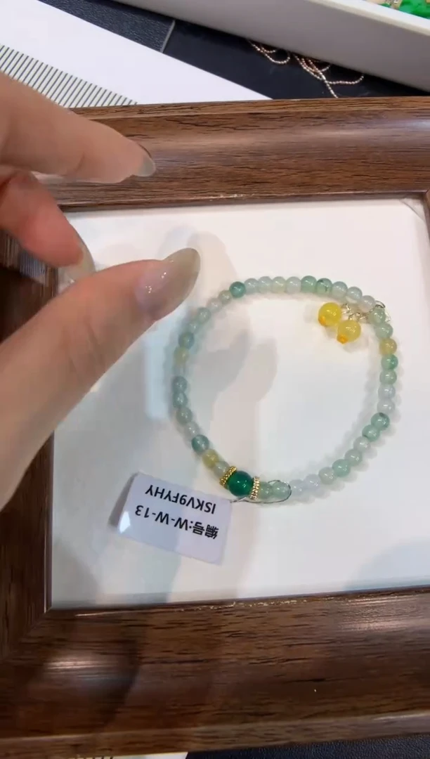 未镶嵌手串翡翠手串