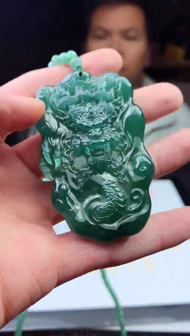 未镶嵌定制翡翠天然A货翡翠拍一发一