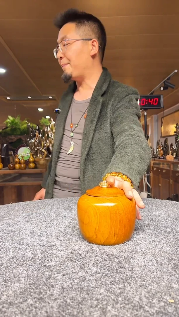 金丝楠木雕款斐*金丝楠木摆件