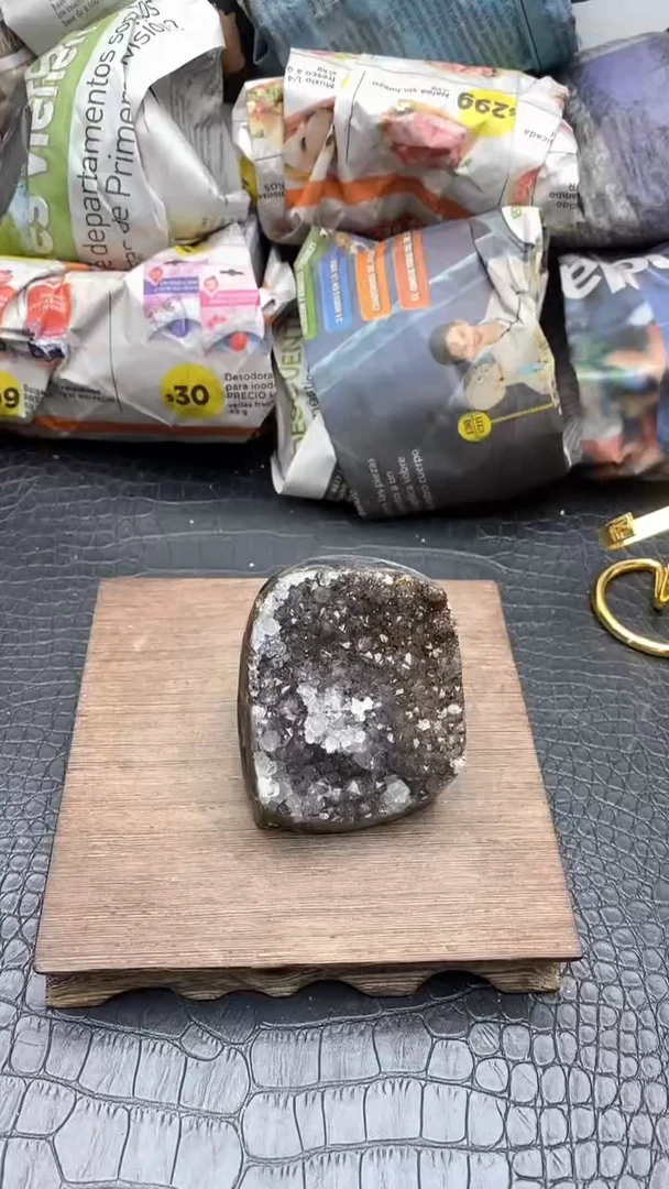 【闪购商品】紫晶1未镶嵌摆件 743号