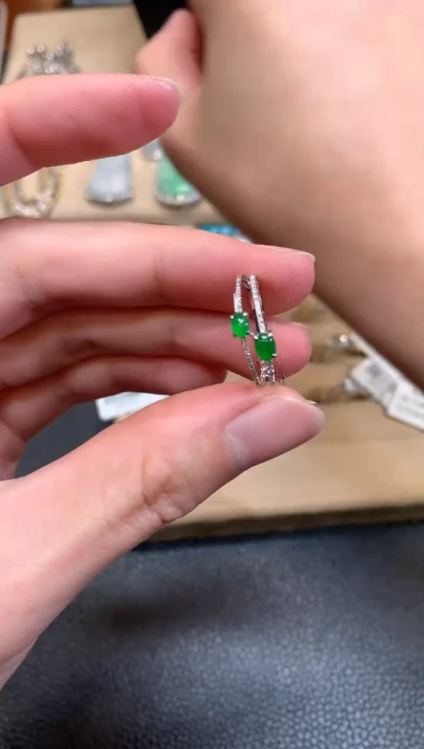 【闪购商品】翡翠戒指18K金镶嵌蛋面【无服务费】