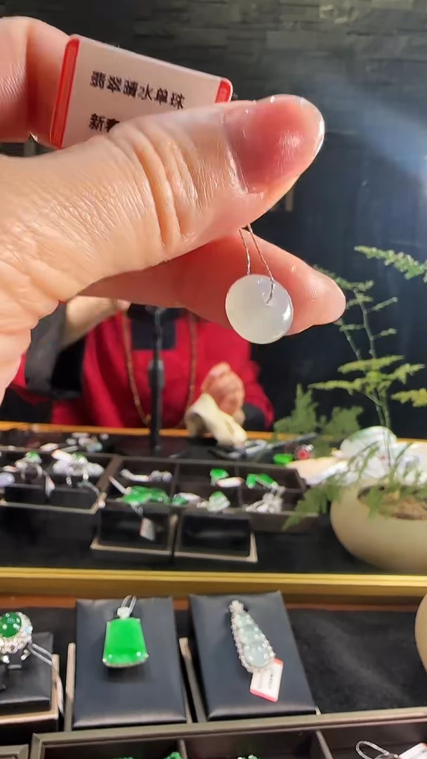 【闪购商品】翡翠散珠未镶嵌天然翡翠鼓珠路路通