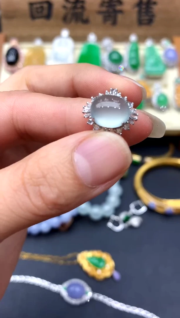 【闪购商品】翡翠戒指18K金镶嵌614-中国好珍宝