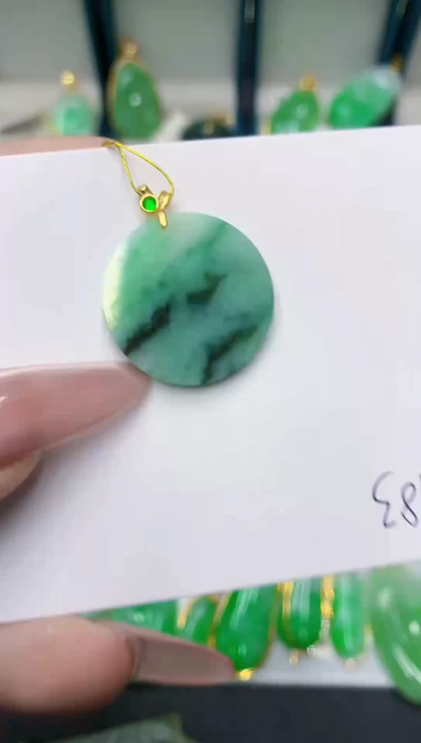 颈饰未镶嵌翡翠11111