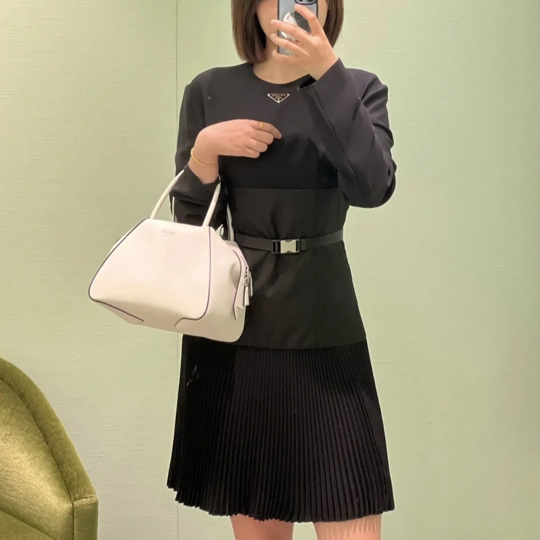 未使用 Prada/普拉达 黑色金属三角标机能风腰带连衣裙