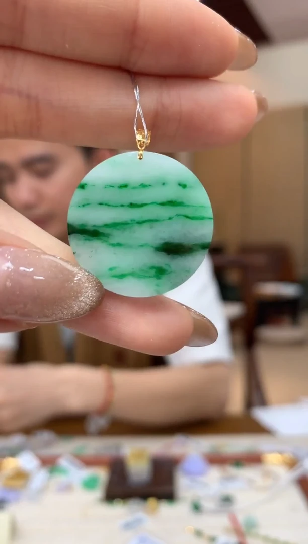 吊坠(不含链)18K金镶嵌翡翠无事牌