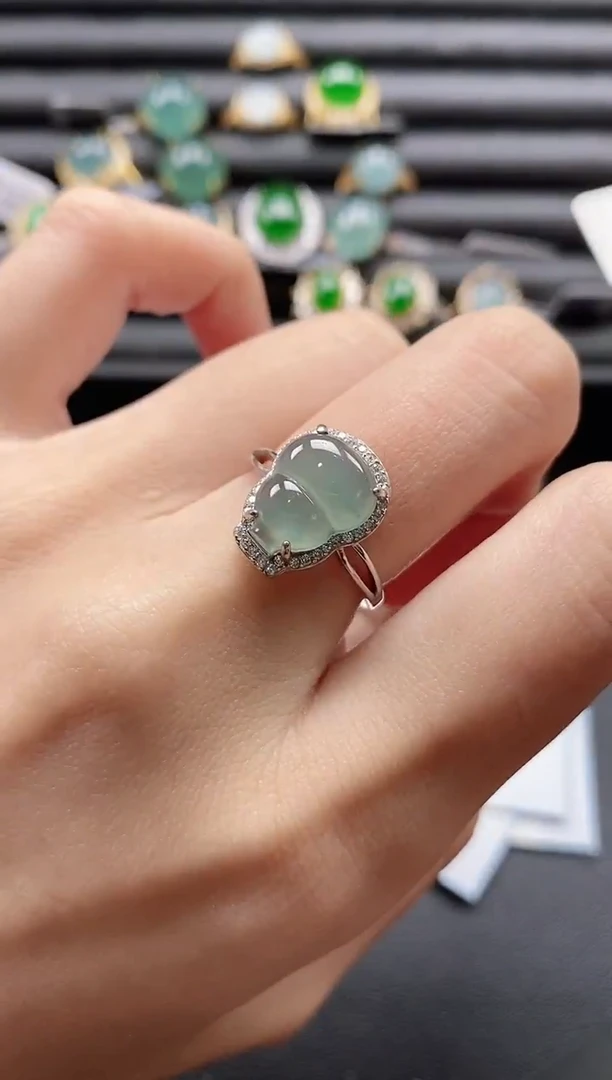 【闪购商品】翡翠戒指银S925镶嵌51511